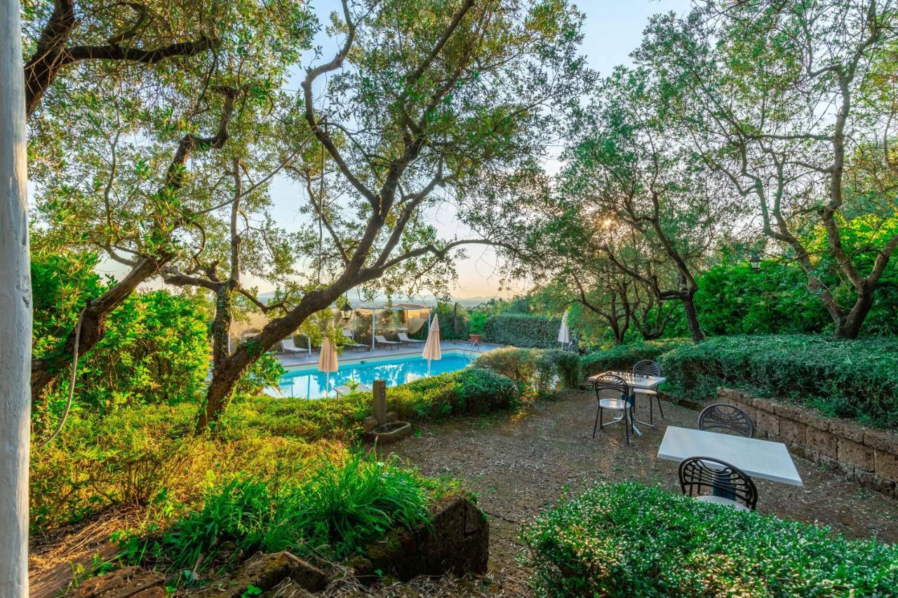 La Casa Medioevale Bed & Breakfast Lamporecchio Bagian luar foto