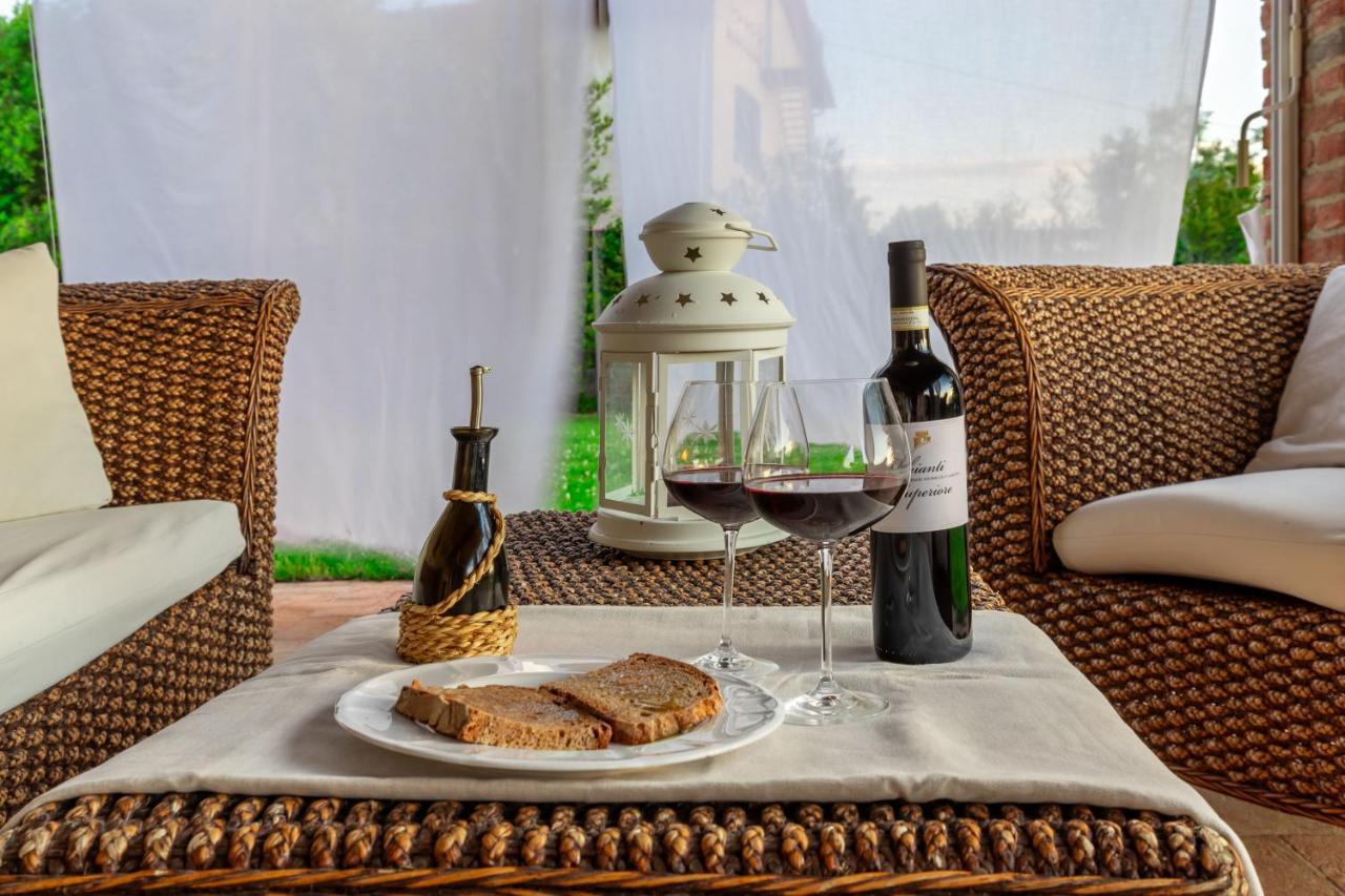 La Casa Medioevale Bed & Breakfast Lamporecchio Bagian luar foto