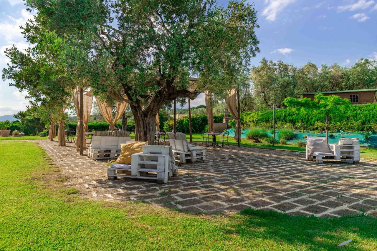 La Casa Medioevale Bed & Breakfast Lamporecchio Bagian luar foto