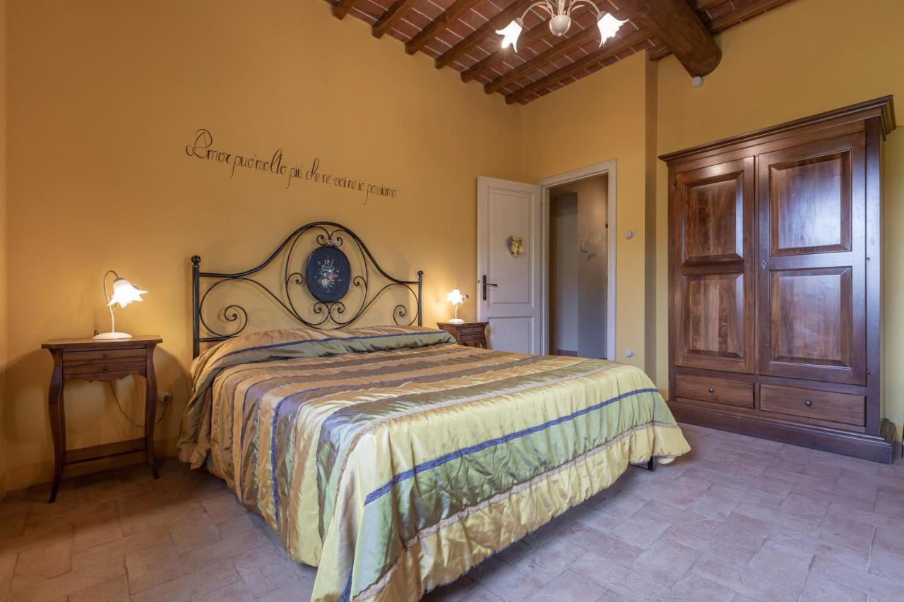 La Casa Medioevale Bed & Breakfast Lamporecchio Bagian luar foto