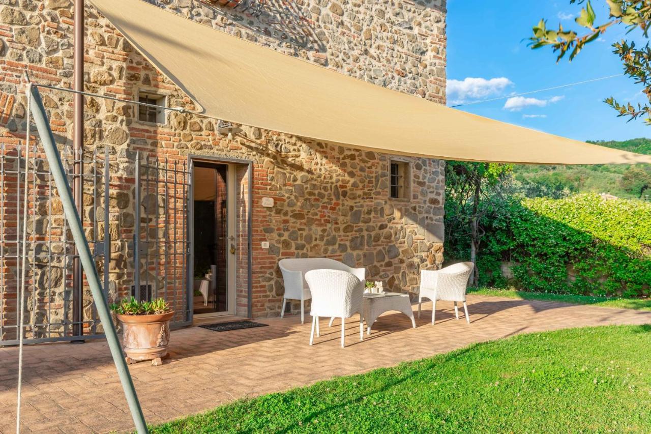 La Casa Medioevale Bed & Breakfast Lamporecchio Bagian luar foto
