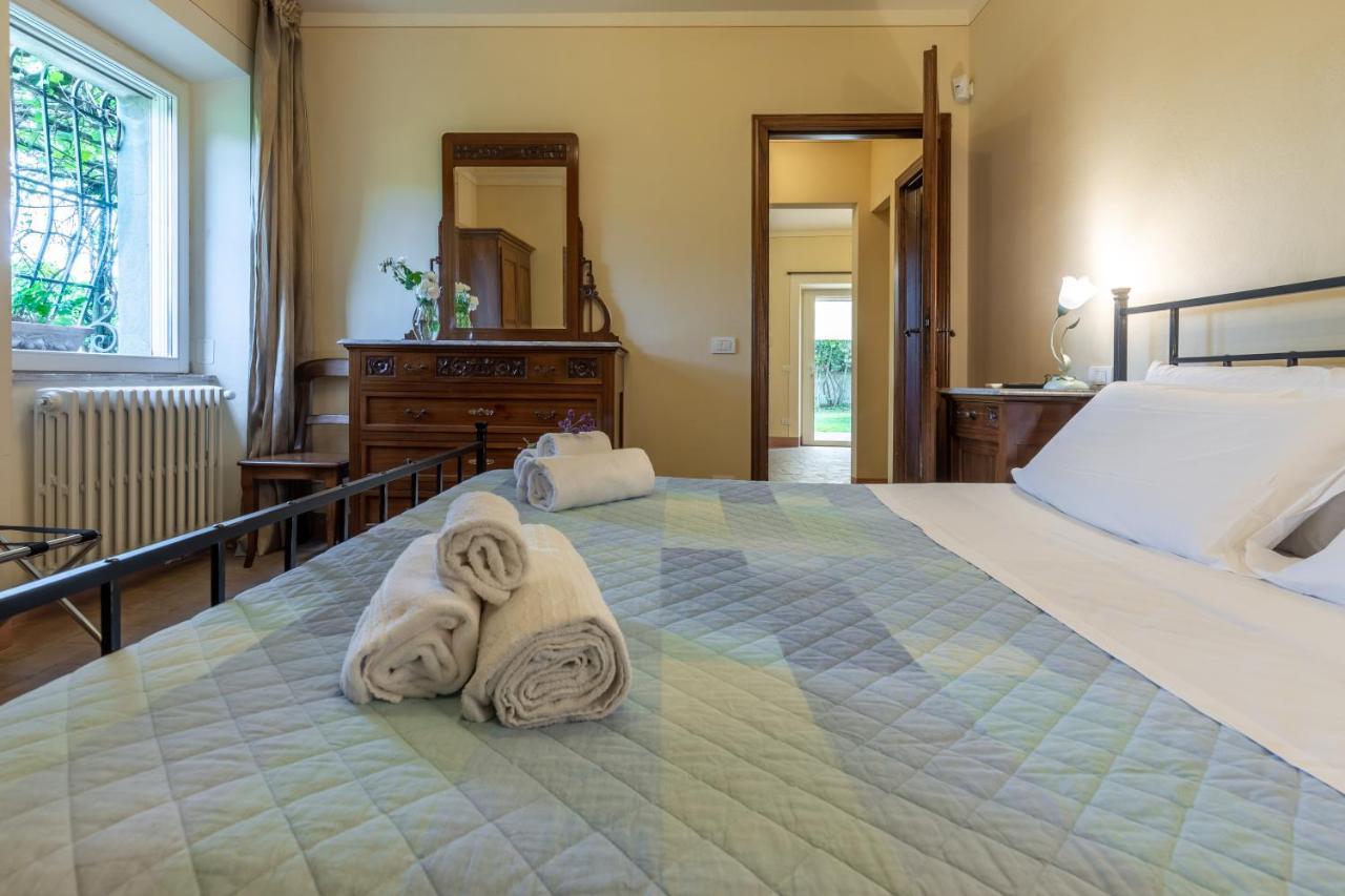 La Casa Medioevale Bed & Breakfast Lamporecchio Bagian luar foto
